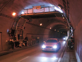 トンネル点検システム「iTOREL(アイトーレル)」