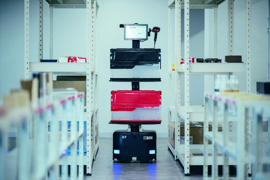 受賞ロボットの画像