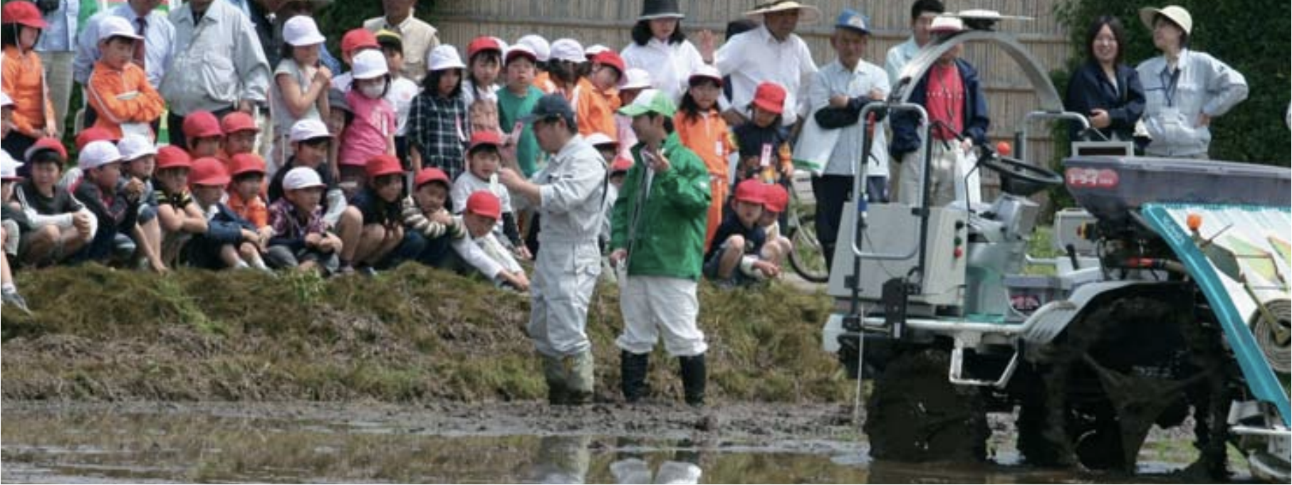 田植えロボットを小学生に説明